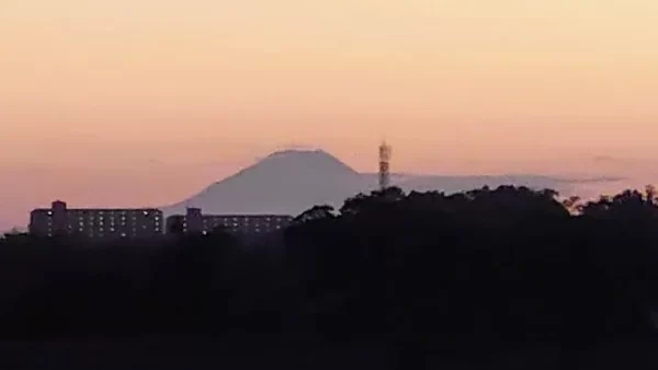 今年初の茨城3区からの富士山